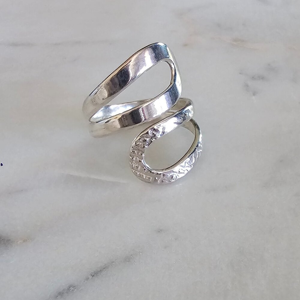NEW Spiral 950 Silver Peruvian Ring- Size 7 1/2